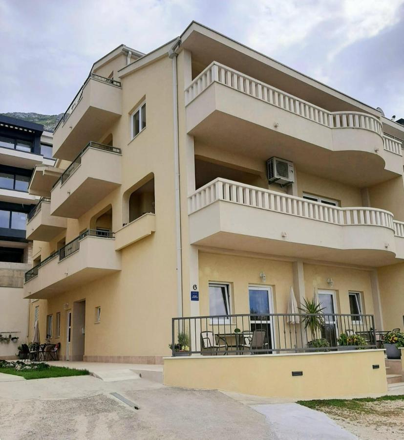 Apartments Akmadzic Makarska Exterior photo