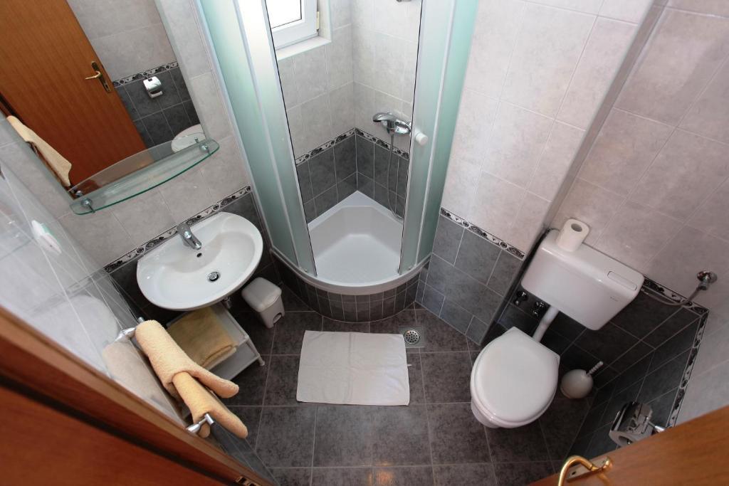 Apartments Akmadzic Makarska Exterior photo