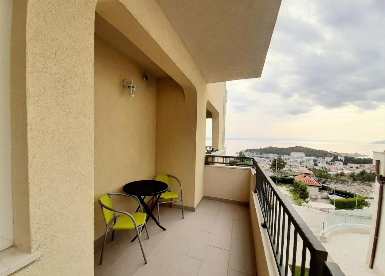 Apartments Akmadzic Makarska Exterior photo