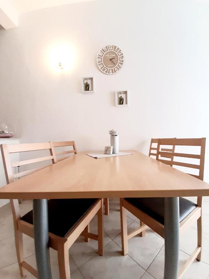 Apartments Akmadzic Makarska Exterior photo